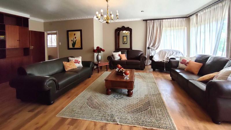 16 Bedroom Property for Sale in Middelburg Rural Eastern Cape